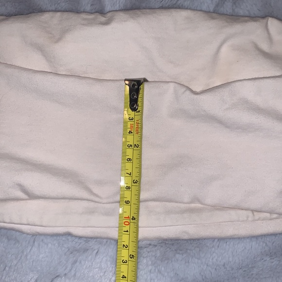 Good American Essential Bandeau - Picture 9 of 9